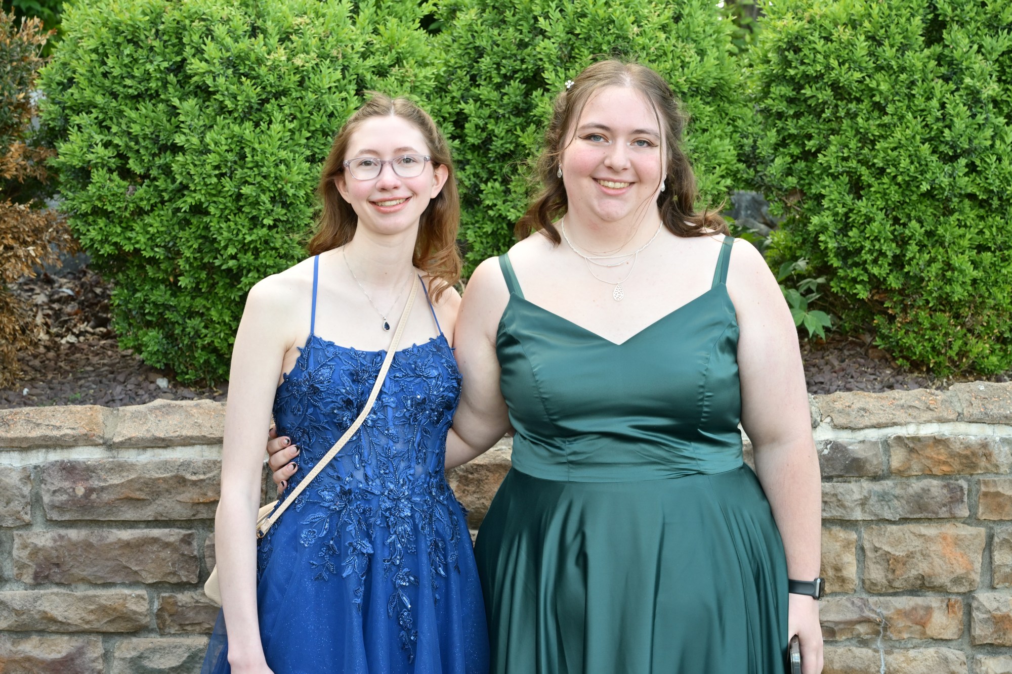 Emmaus High School held its senior prom Friday, May 8, 2026, at The Palace Center in Allentown. Students and their guests arrive to the big night. (April Gamiz/The Morning Call)