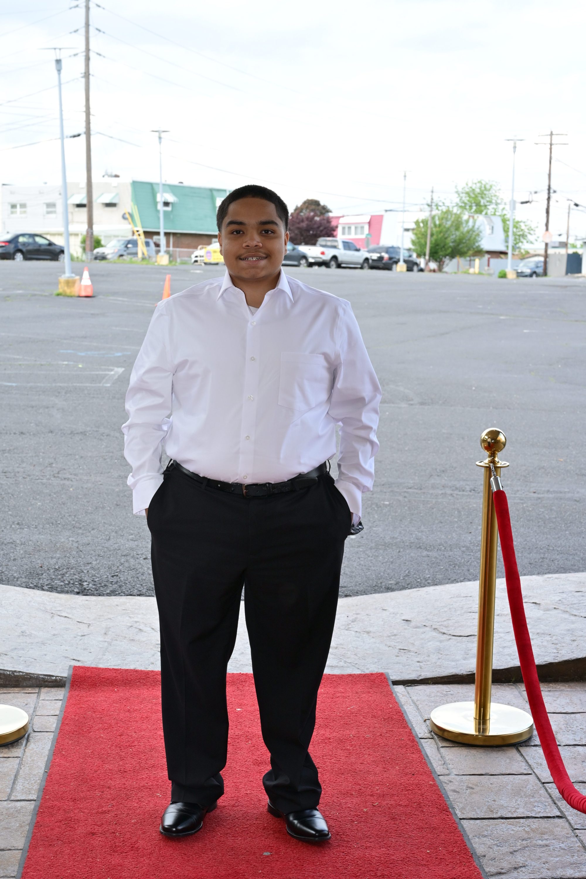 Emmaus High School held its senior prom Friday, May 8, 2026, at The Palace Center in Allentown. Students and their guests arrive to the big night. (April Gamiz/The Morning Call)