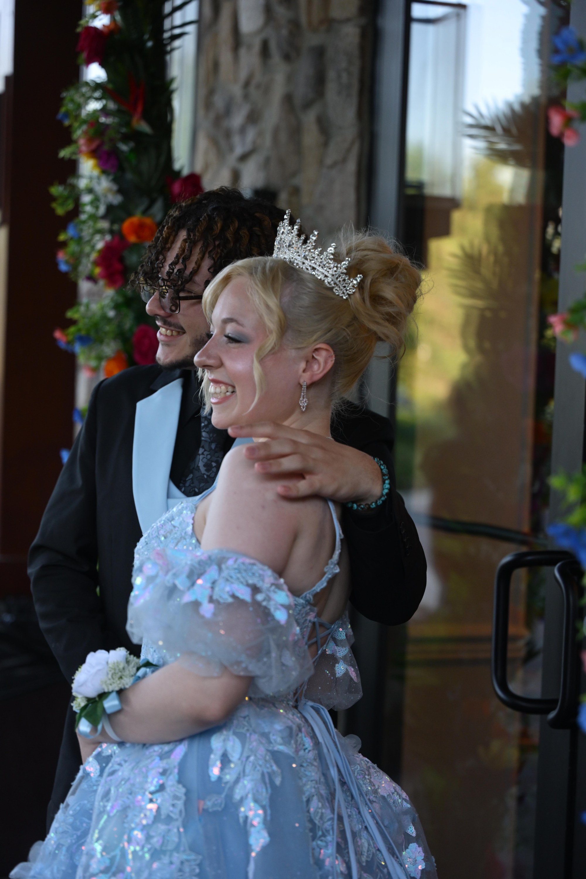 Executive Education Academy Charter School held its 2026 prom Friday, May 29, at The Club at Twin Lakes in North Whitehall Township. Students and their guests arrive to the big night. (Monica Cabrera/The Morning Call)