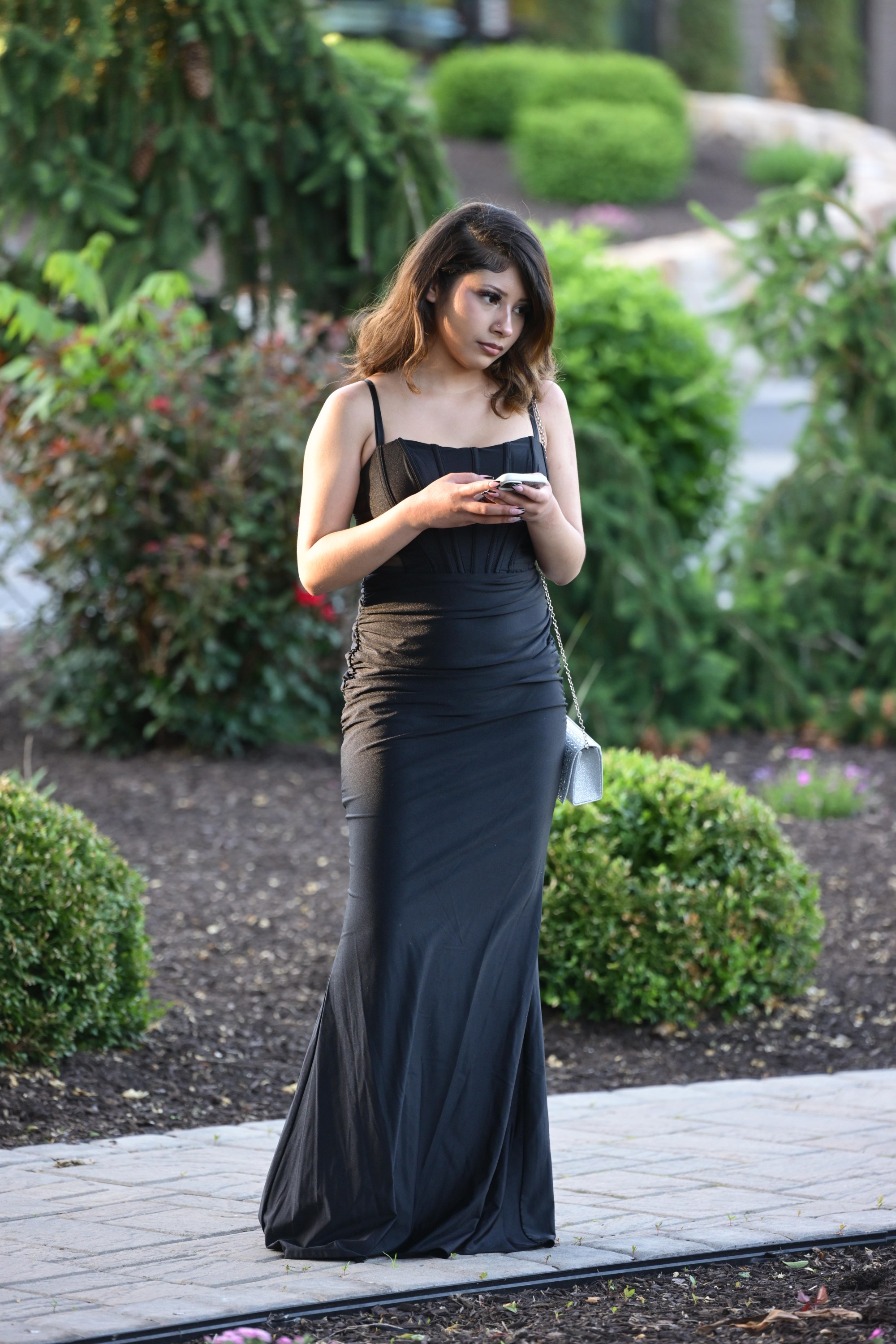 Executive Education Academy Charter School held its 2026 prom Friday, May 29, at The Club at Twin Lakes in North Whitehall Township. Students and their guests arrive to the big night. (Monica Cabrera/The Morning Call)
