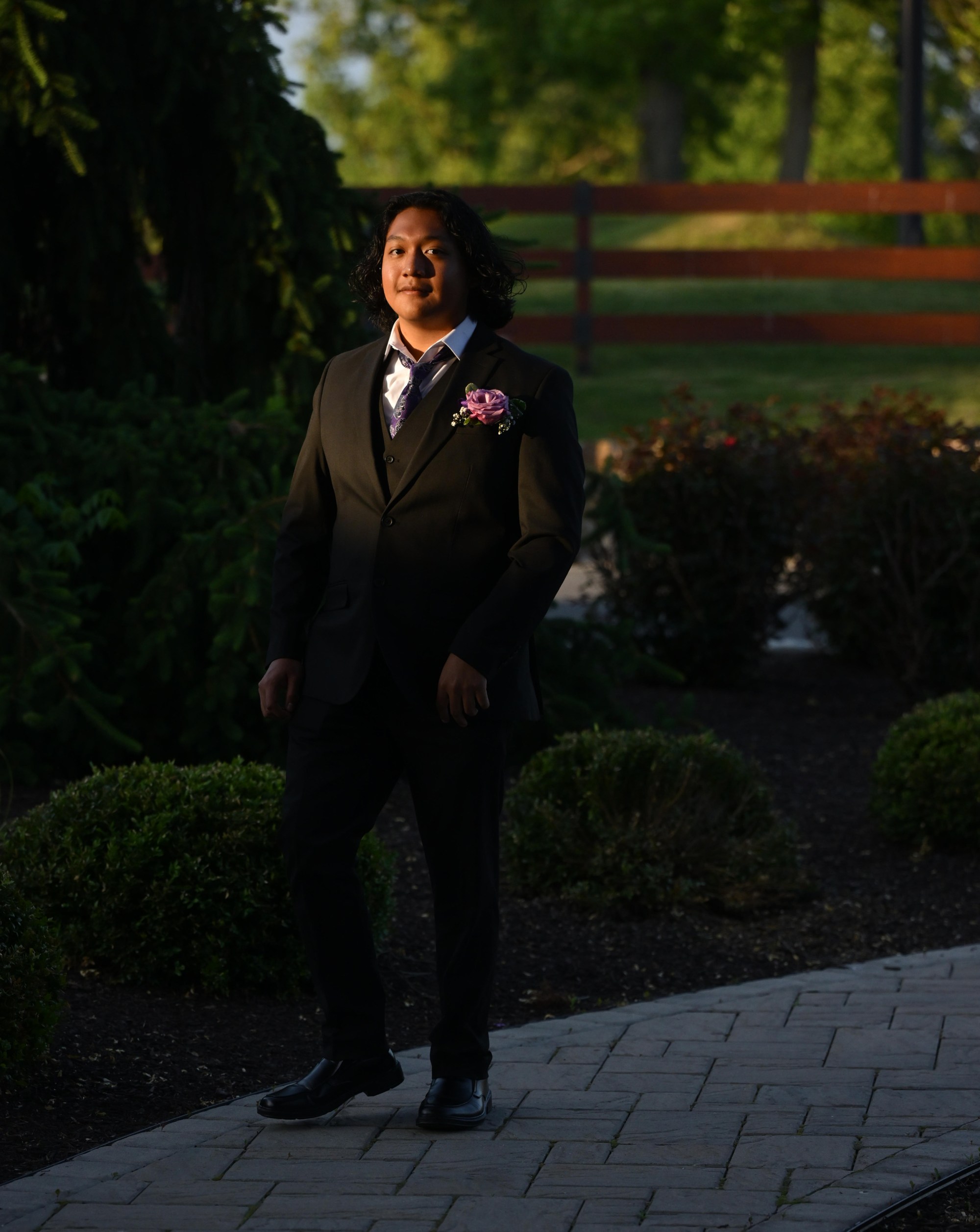 Executive Education Academy Charter School held its 2026 prom Friday, May 29, at The Club at Twin Lakes in North Whitehall Township. Students and their guests arrive to the big night. (Monica Cabrera/The Morning Call)