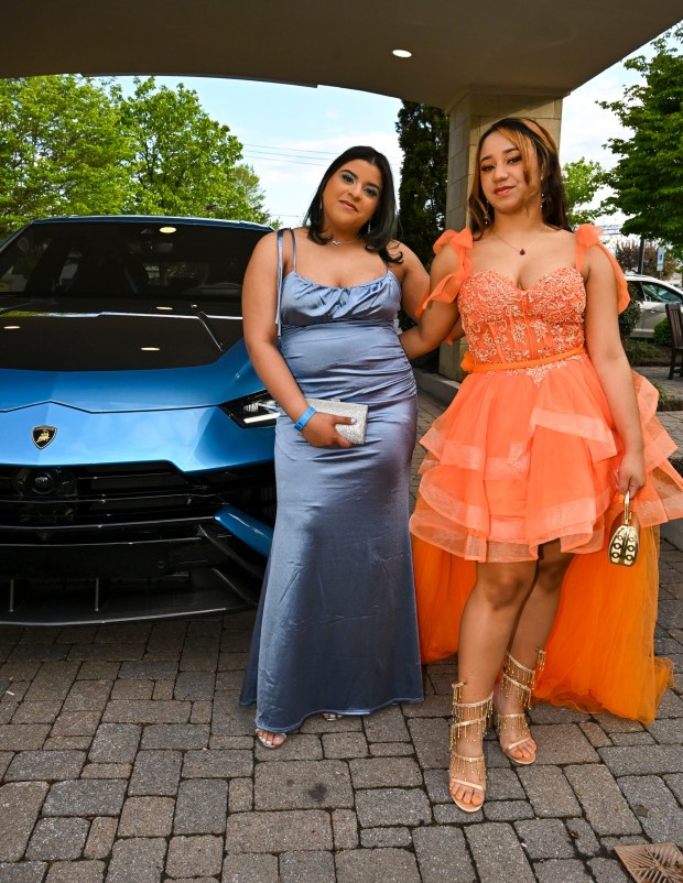 Lincoln Leadership Academy held its prom Thursday, April 30, 2026, at Blue Grillhouse in Bethlehem Township. Students and their guests arrive to the big night. (April Gamiz/The Morning Call)