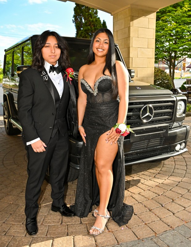 Lincoln Leadership Academy held its prom Thursday, April 30, 2026, at Blue Grillhouse in Bethlehem Township. Students and their guests arrive to the big night. (April Gamiz/The Morning Call)