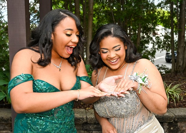 Lincoln Leadership Academy held its prom Thursday, April 30, 2026, at Blue Grillhouse in Bethlehem Township. Students and their guests arrive to the big night. (April Gamiz/The Morning Call)