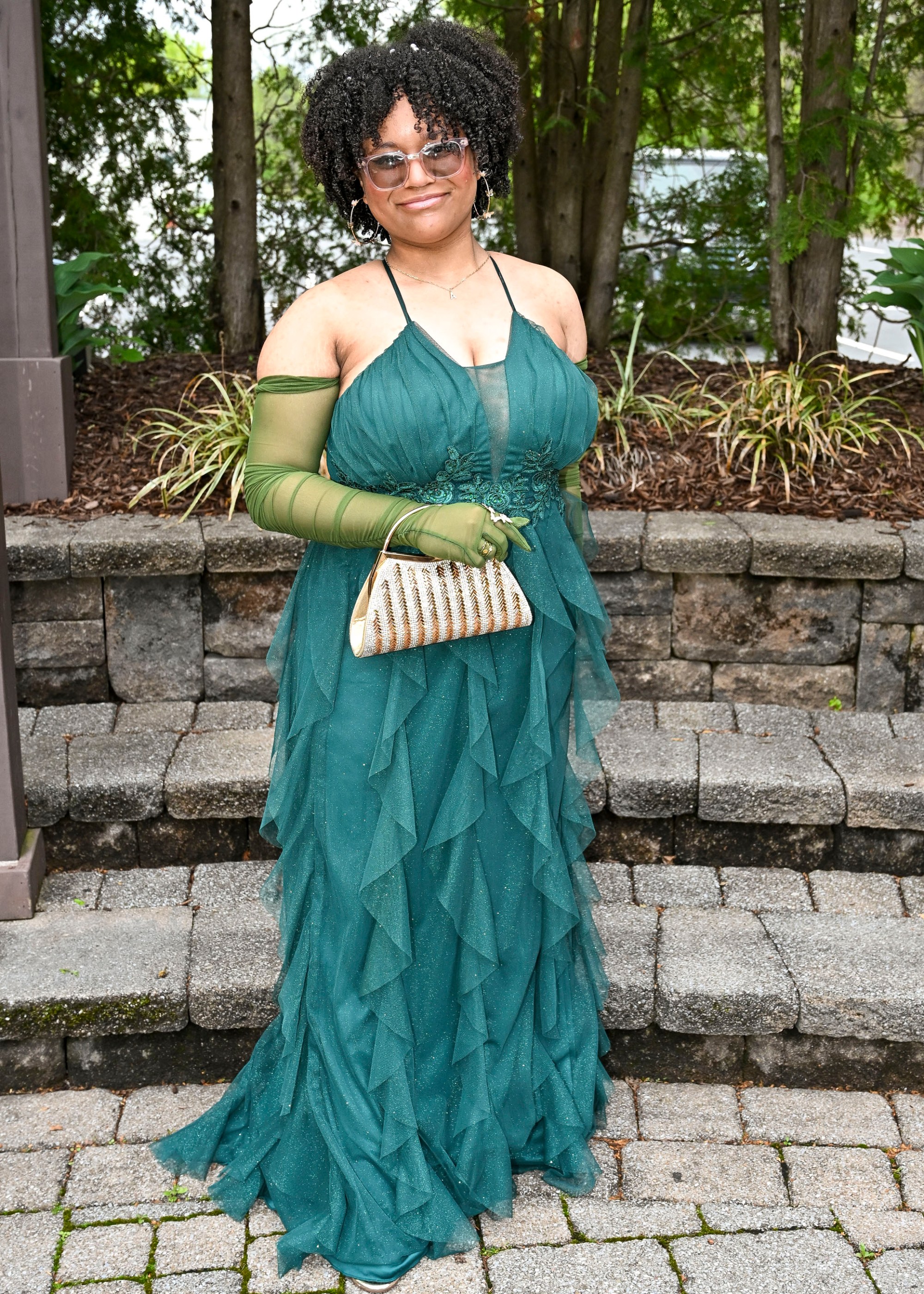 Lincoln Leadership Academy held its prom Thursday, April 30, 2026, at Blue Grillhouse in Bethlehem Township. Students and their guests arrive to the big night. (April Gamiz/The Morning Call)