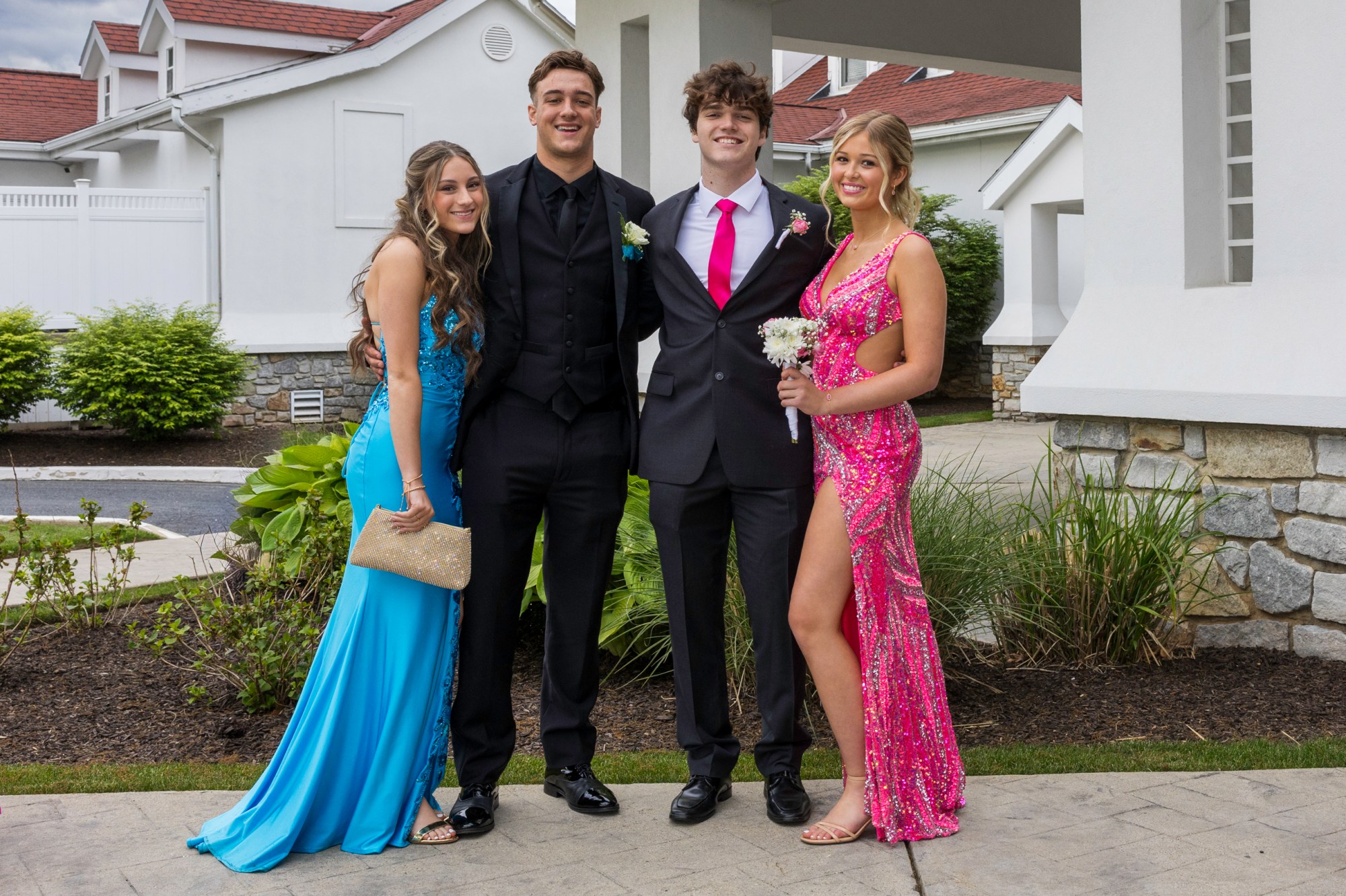 Notre Dame High School-Green Pond held its 2026 prom Friday, May 15, at Northampton Country Club in Bethlehem Township. Students and their guests arrive to the big night. (Jennifer Bogari/Christmas City Studio)