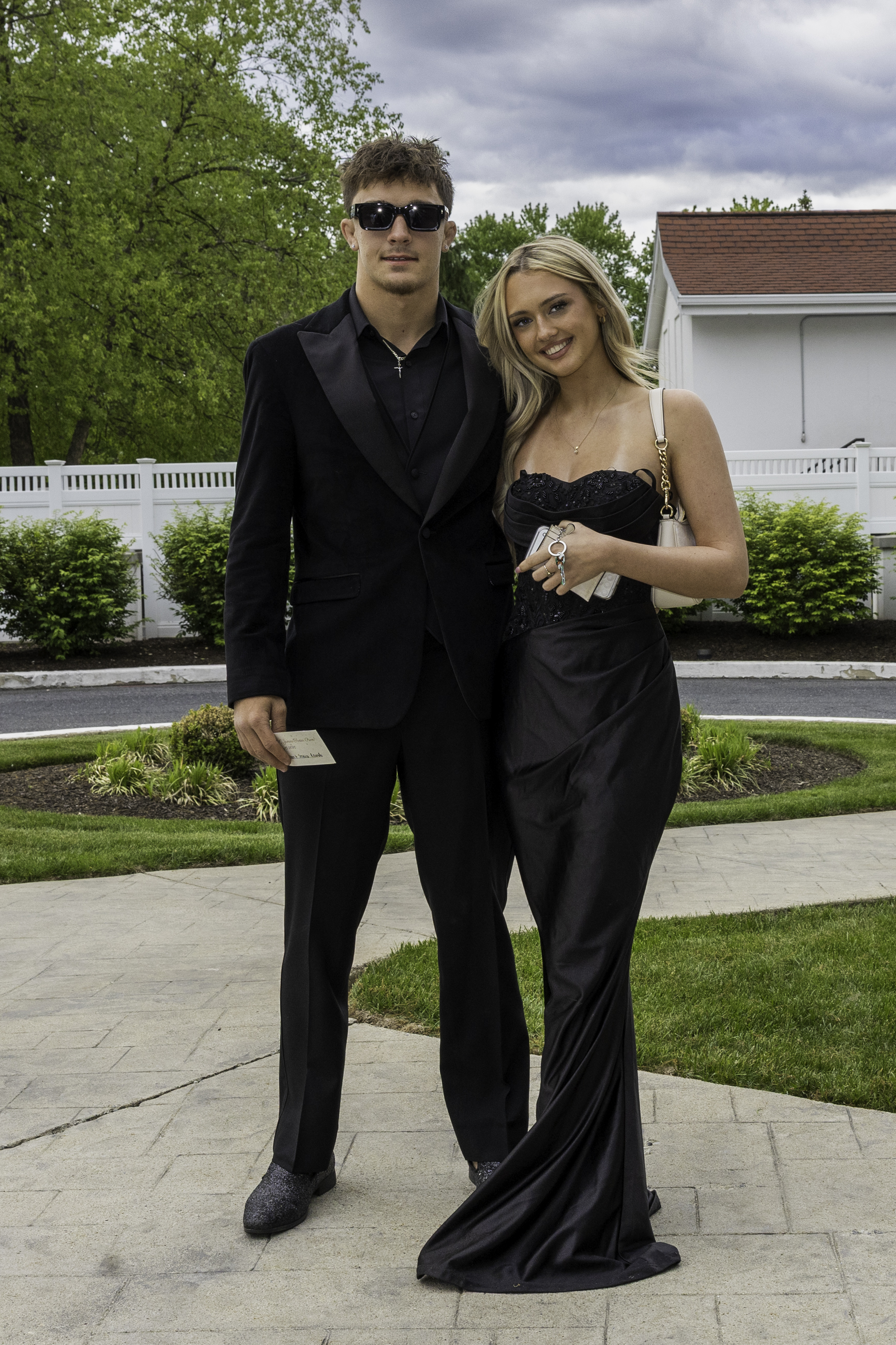 Notre Dame High School-Green Pond held its 2026 prom Friday, May 15, at Northampton Country Club in Bethlehem Township. Students and their guests arrive to the big night. (Jennifer Bogari/Christmas City Studio)