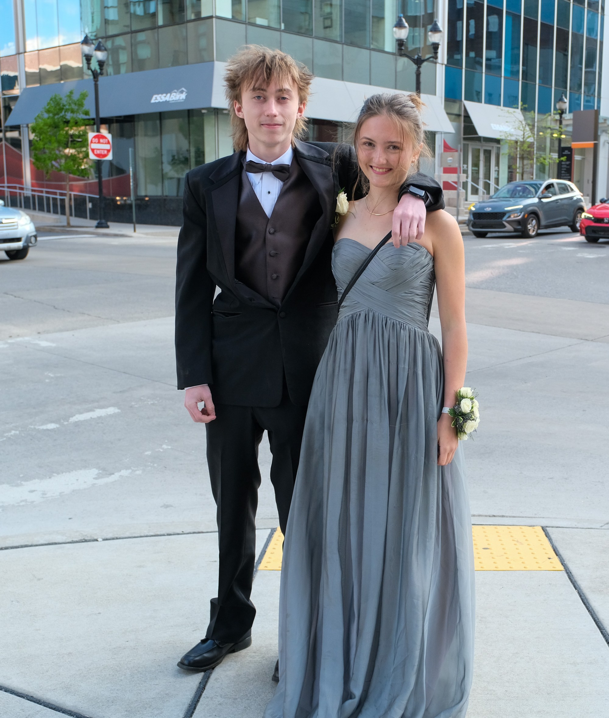 Saucon Valley High School held its prom Friday, May 1, 2026, at the Americus Hotel in Allentown. Students and their guests arrive to the big night. (Sharon Merkel/Special to The Morning Call)