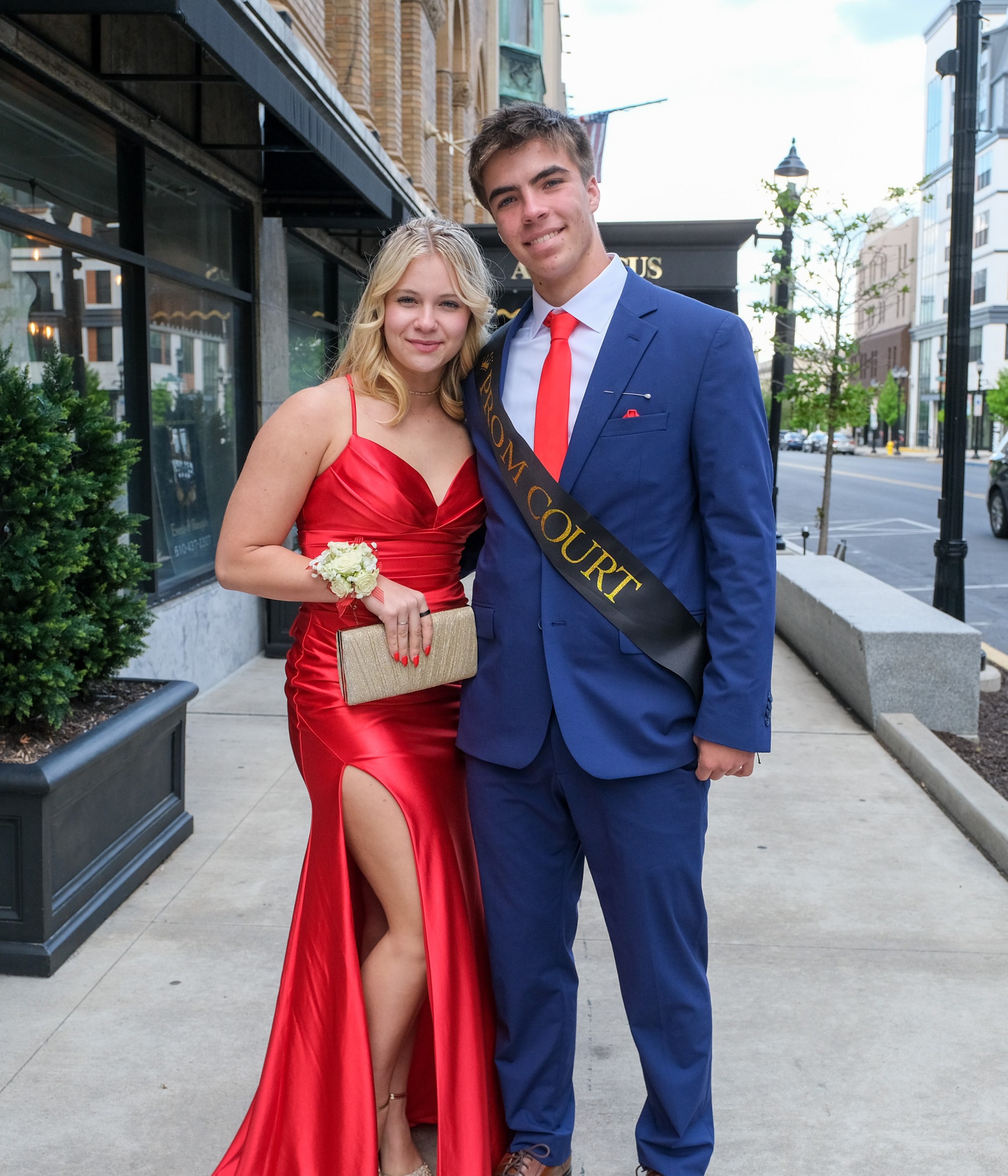 Saucon Valley High School held its prom Friday, May 1, 2026, at the Americus Hotel in Allentown. Students and their guests arrive to the big night. (Sharon Merkel/Special to The Morning Call)