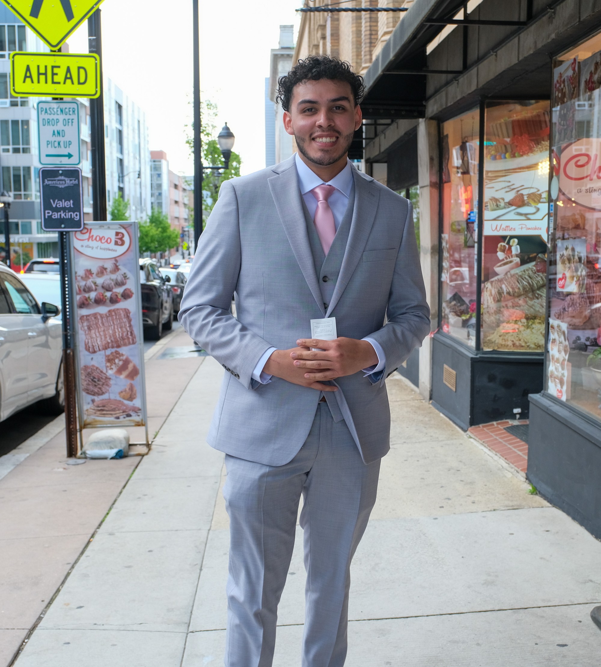 Saucon Valley High School held its prom Friday, May 1, 2026, at the Americus Hotel in Allentown. Students and their guests arrive to the big night. (Sharon Merkel/Special to The Morning Call)