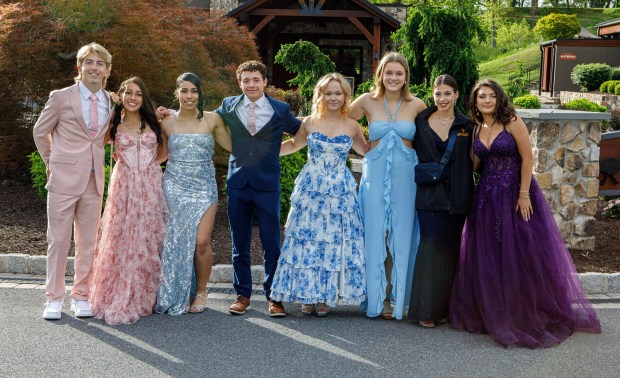 Wilson Area High School students and their guests arrive for prom Friday, May 15, at The Club at Twin Lakes in North Whitehall Township. (Jane Therese/Special to The Morning Call)