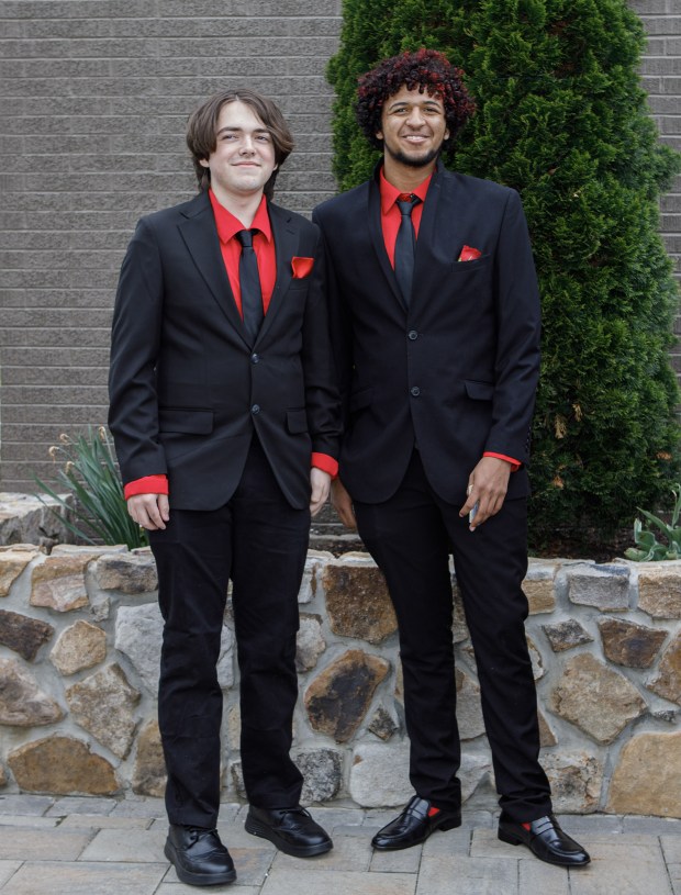 Wilson Area High School students and their guests arrive for prom Friday, May 15, at The Club at Twin Lakes in North Whitehall Township. (Jane Therese/Special to The Morning Call)