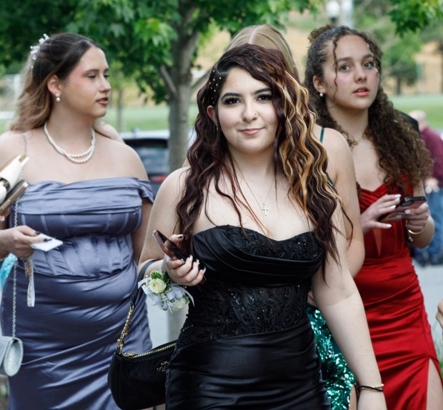 Wilson Area High School students and their guests arrive for prom Friday, May 15, at The Club at Twin Lakes in North Whitehall Township. (Jane Therese/Special to The Morning Call)