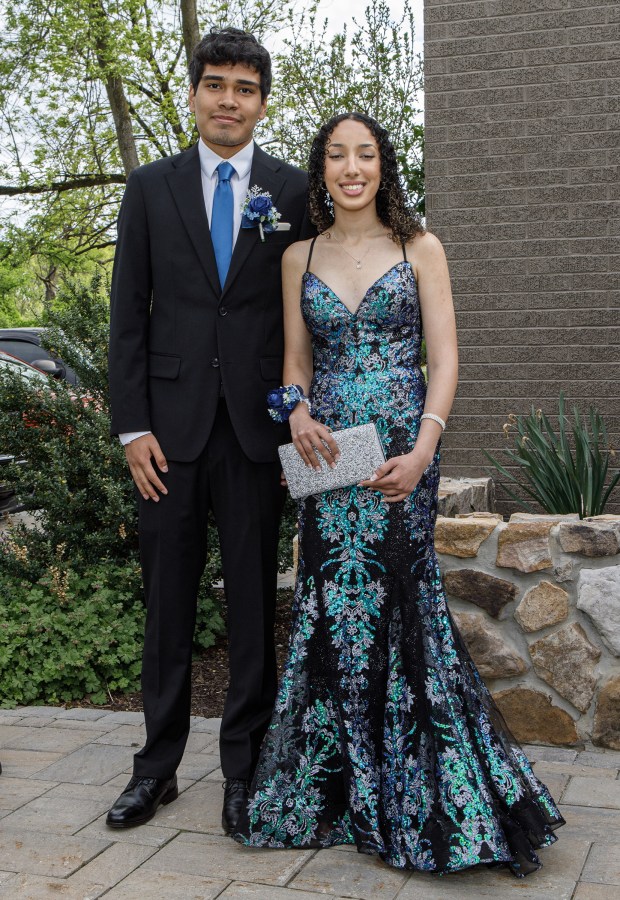 Wilson Area High School students and their guests arrive for prom Friday, May 15, at The Club at Twin Lakes in North Whitehall Township. (Jane Therese/Special to The Morning Call)