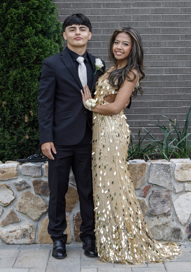 Wilson Area High School students and their guests arrive for prom Friday, May 15, at The Club at Twin Lakes in North Whitehall Township. (Jane Therese/Special to The Morning Call)