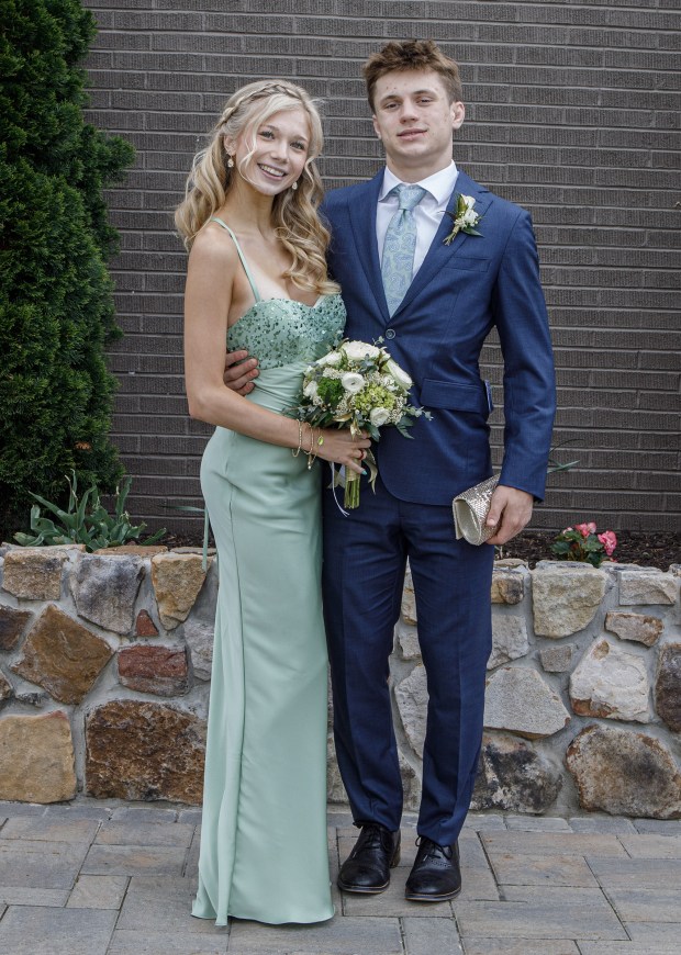 Wilson Area High School students and their guests arrive for prom Friday, May 15, at The Club at Twin Lakes in North Whitehall Township. (Jane Therese/Special to The Morning Call)
