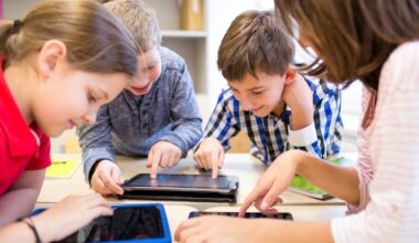 School stands by mandatory K-12 screentime after parents protest