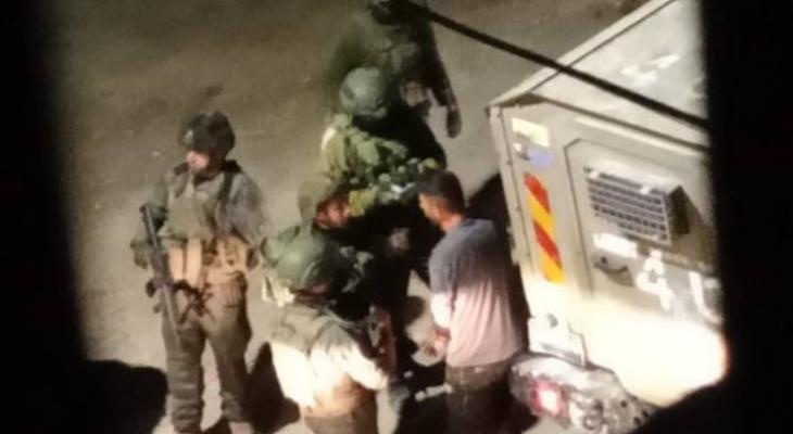 Zionist Enemy Detains School Principals South of Bethlehem