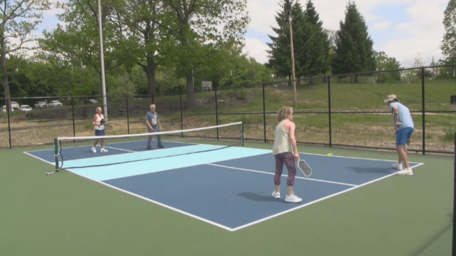 New pickleball, basketball courts opened at Nay Aug Park