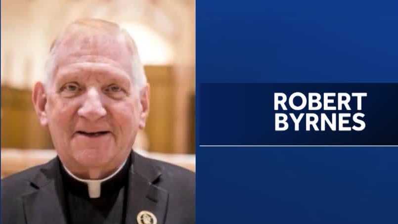 Former Pennsylvania state police chaplain accused of sex crimes