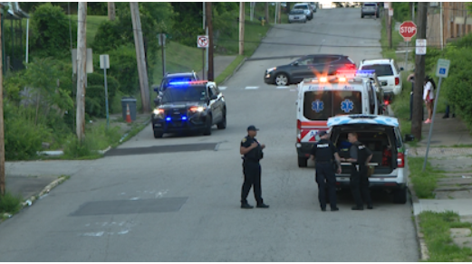 Wilkinsburg police searching for stabbing suspect