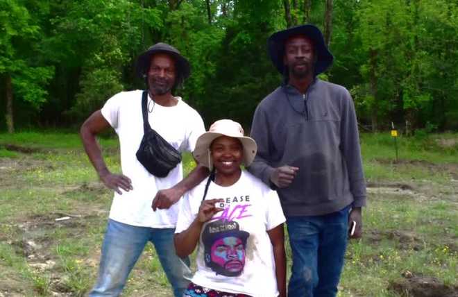Pennsylvania mother discovers 3-carat diamond at Arkansas park during emotional trip a pennsylvania mother found a 3.09-carat diamond during a visit to crater of diamonds state park in murfreesboro, arkansas