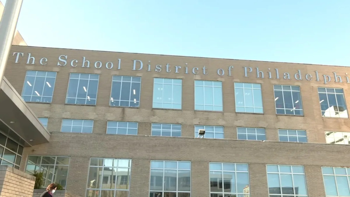 Philadelphia teachers union challenges school closure plan