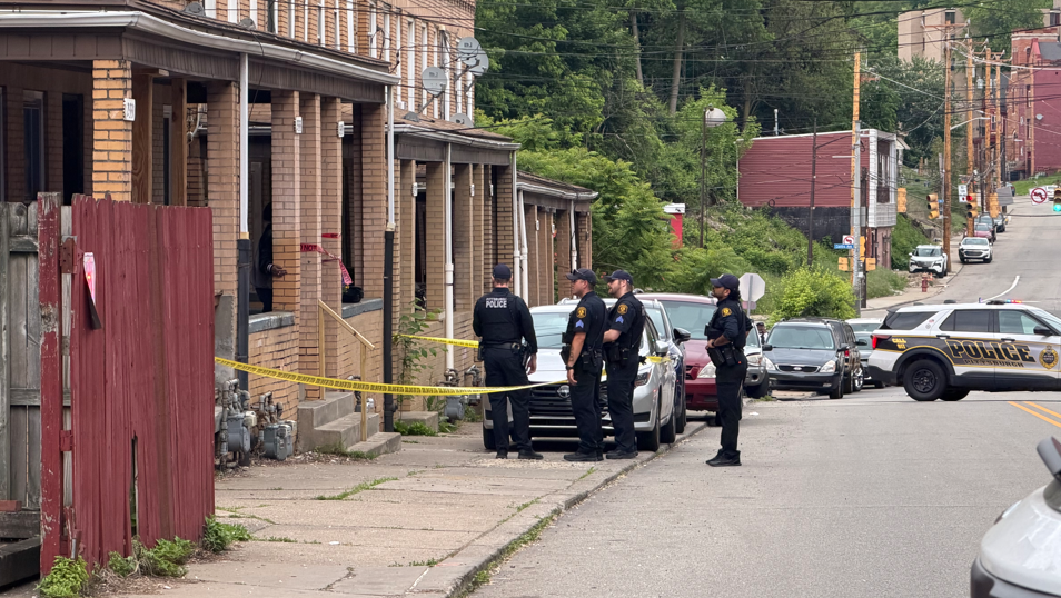 Active search underway after man stabbed multiple times in Pittsburgh