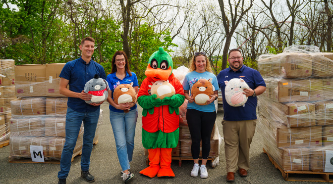 Dorney Park Helps Deliver Smiles Through Donation of Approximately 5,000 Squishmallows
