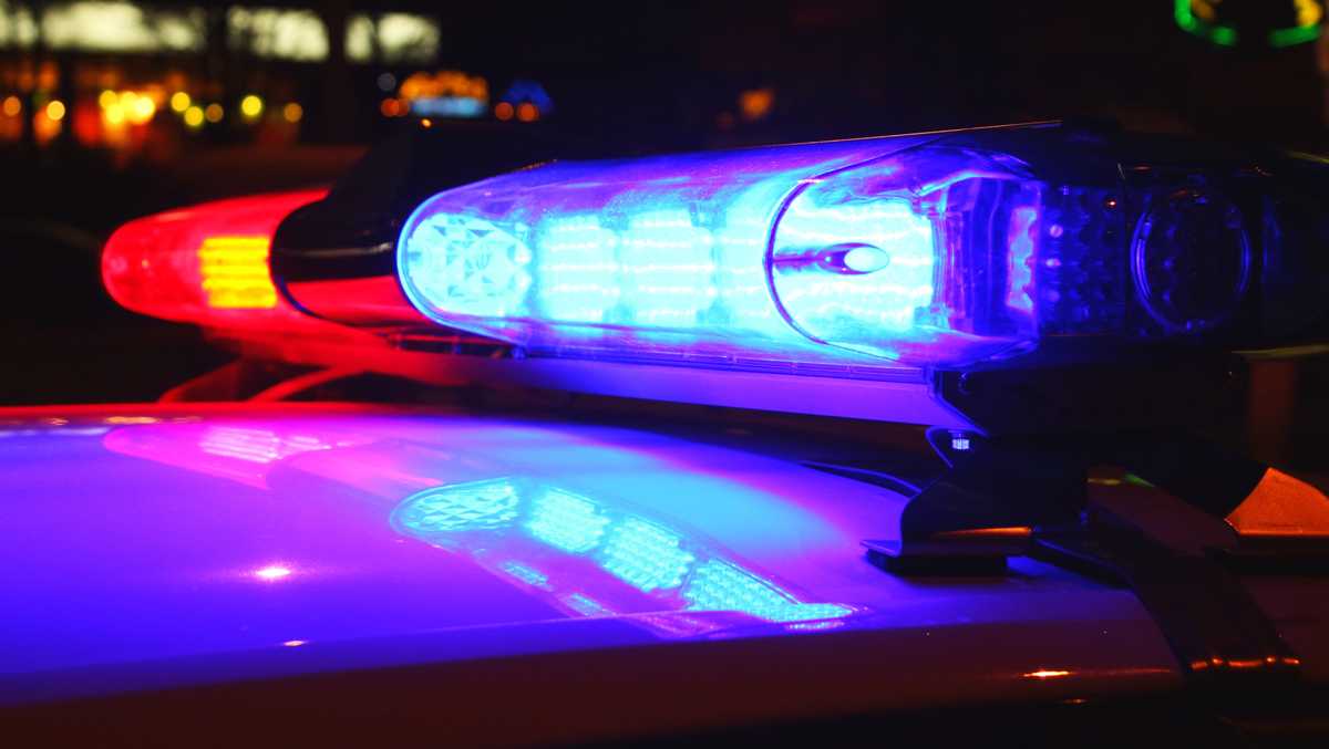 3 children killed in fire while mother left to complete drug deal, DA says