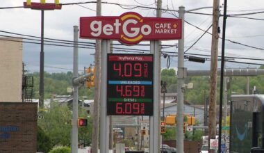 Pittsburgh drivers face rising gas prices above national average