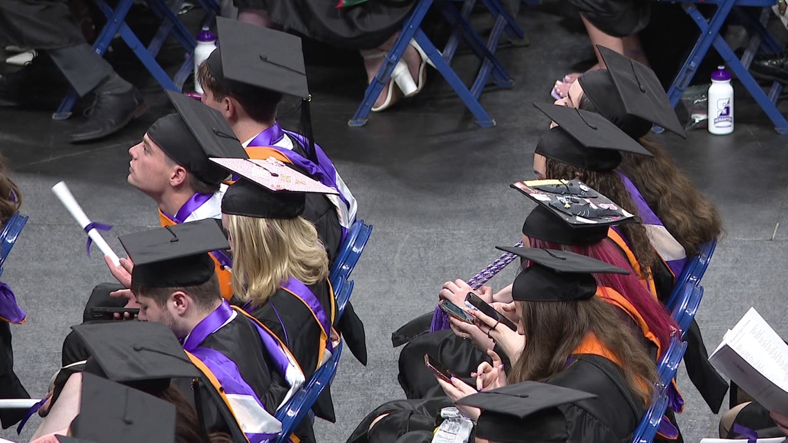Over 900 bachelor's degrees earned at University of Scranton graduation ceremony