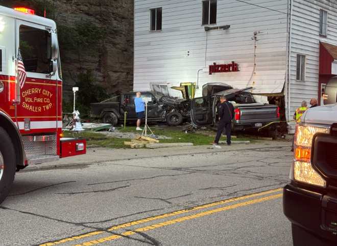 Two vehicles crashed into Etna pizzeria on Tuesday, May 26, 2026.
