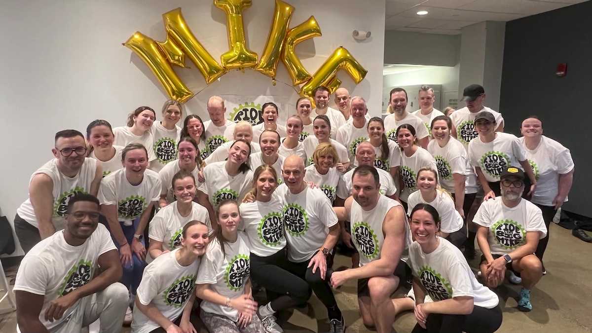 Family honors late cyclist at Pittsburgh's 'Rush to Crush Cancer'