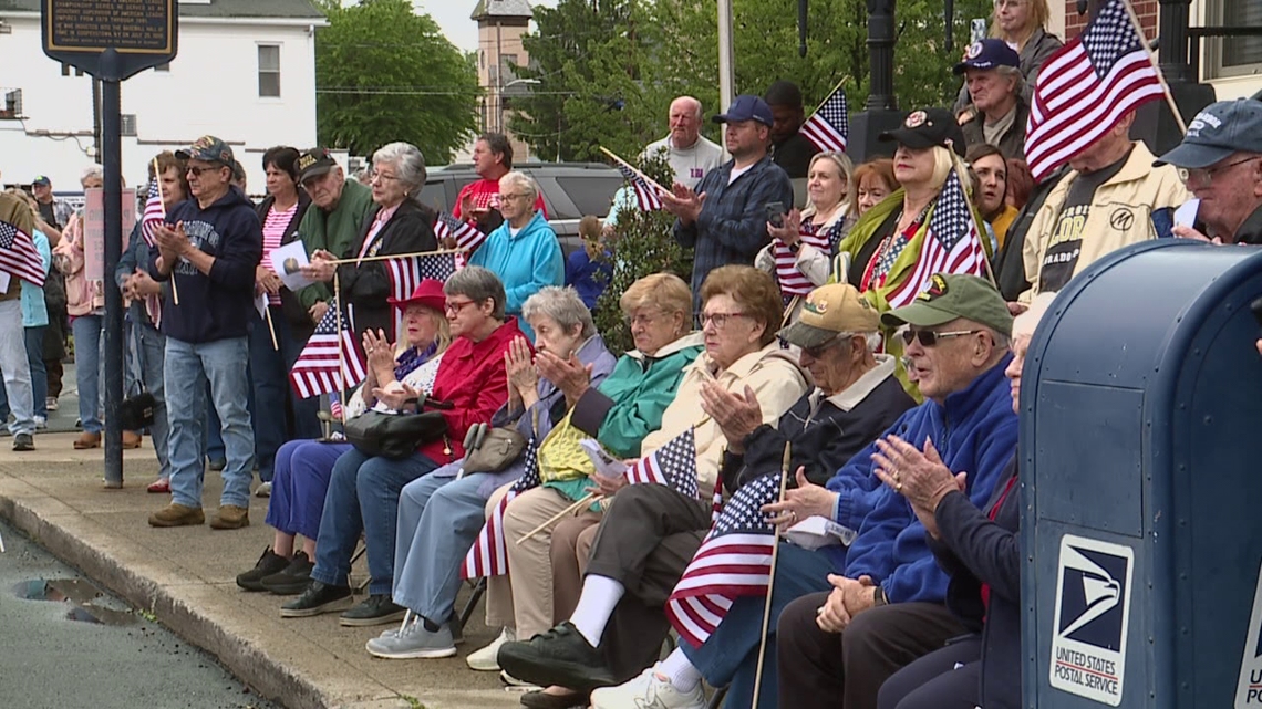 Veterans and community members in Olyphant remember those who made the ultimate sacrifice