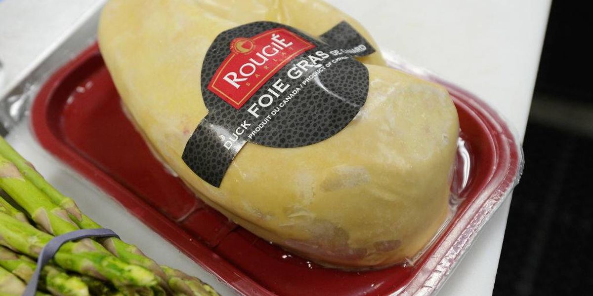 City Council bills would ban horse-drawn carriages, foie gras