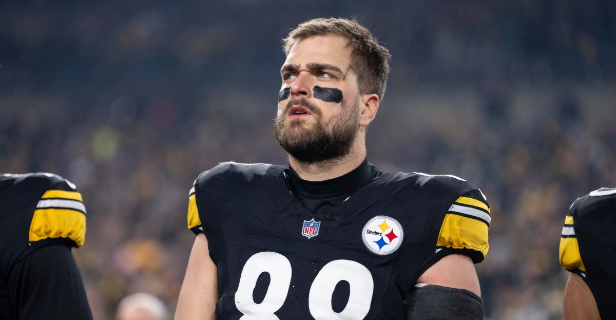 Steelers restructure TE Pat Freiermuth’s contract