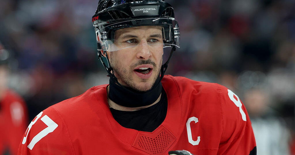 Sidney Crosby joins Team Canada at world hockey championships