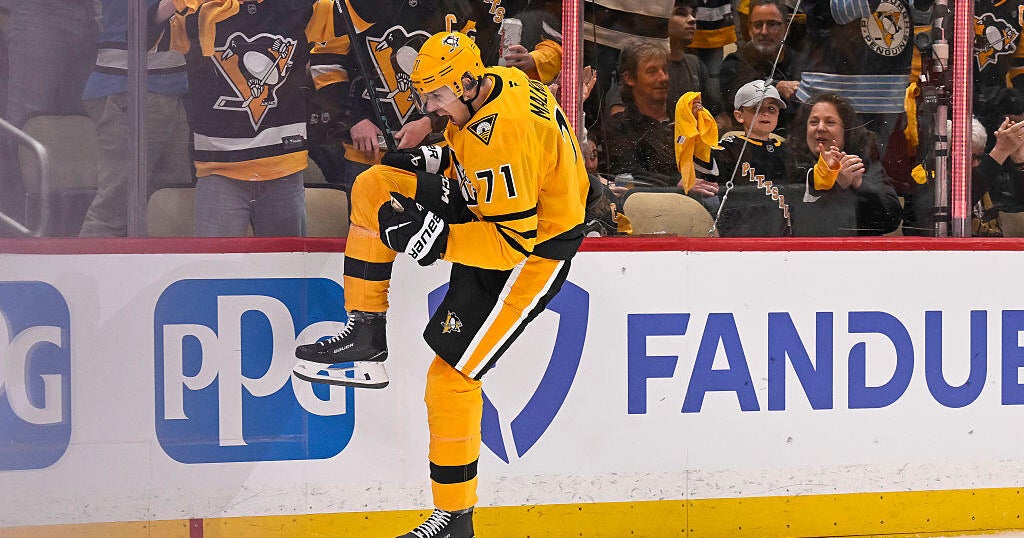 Pittsburgh Penguins re-sign Evgeni Malkin to 1-year contract extension