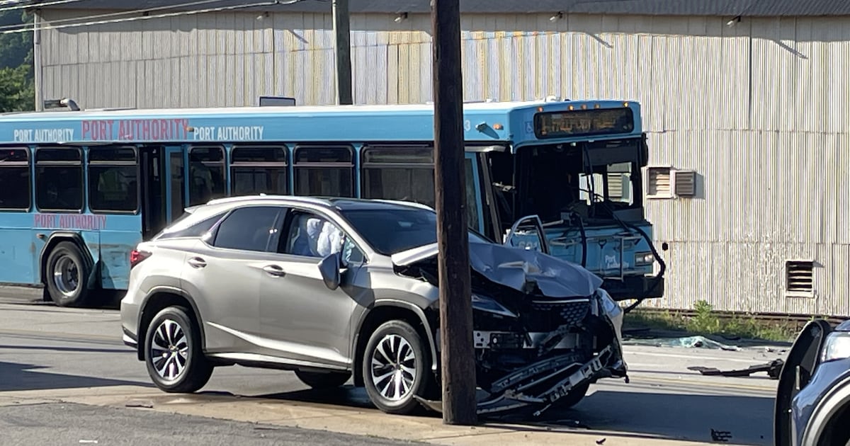 7 taken to hospital after multi-vehicle crash involving PRT bus in Harmar Township – WPXI