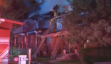 Fire spreads to 4 rowhomes in Homestead – WPXI