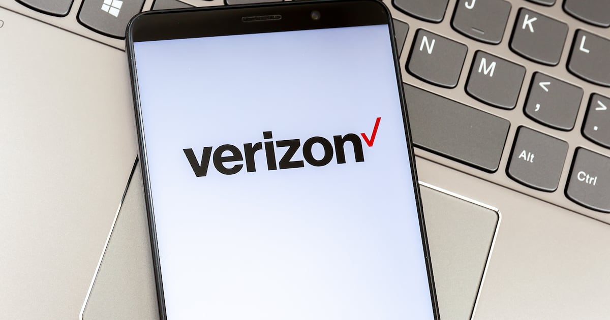 Verizon restores wireless service in Pittsburgh