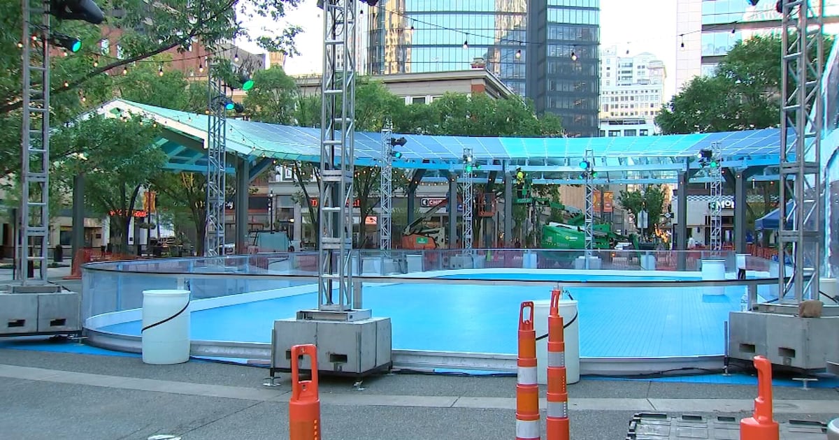 New roller rink opens in Pittsburgh’s Market Square as chaperone policy takes effect – WPXI