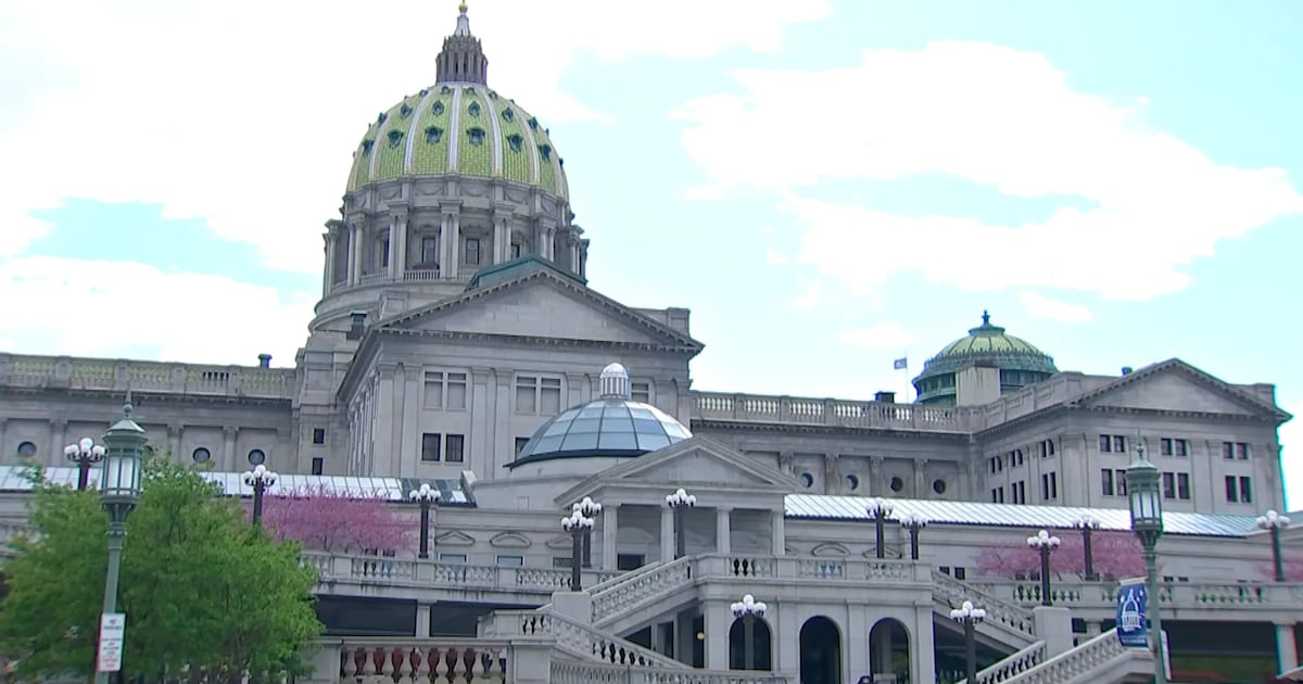 Man accused of threatening lawmakers online has preliminary hearing waived