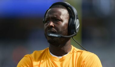 Report: Steelers part ways with special teams assistant Derius Swinton II due to violation of club policy