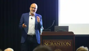 Renowned Economist Headlines Spring Henry George Seminar (Photos)