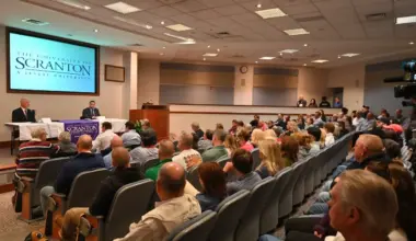 University of Scranton Hosts State Senate Debate (Photos)
