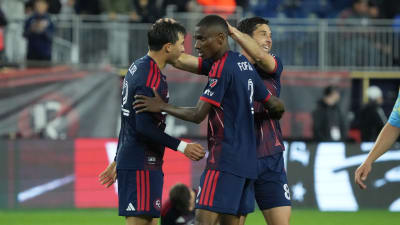 Recap | Revolution surge to 2-1 comeback win over Philadelphia Union