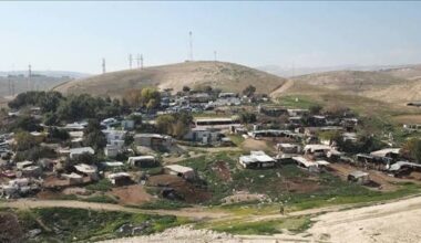 Israeli enemy storms Khan al Ahmar east of Quds & Al Khader south of Bethlehem