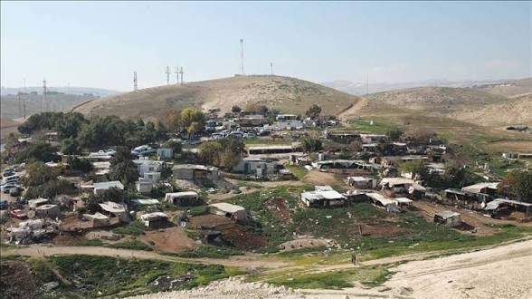 Israeli enemy storms Khan al Ahmar east of Quds & Al Khader south of Bethlehem